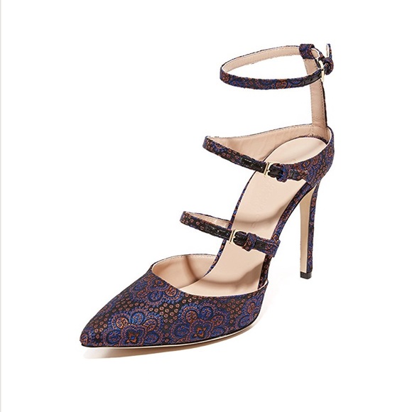 Club Monaco - Ankle Strap Pumps - Picture 5 of 8